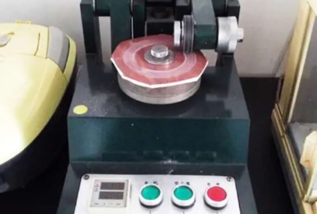 Anti-Wear Detection